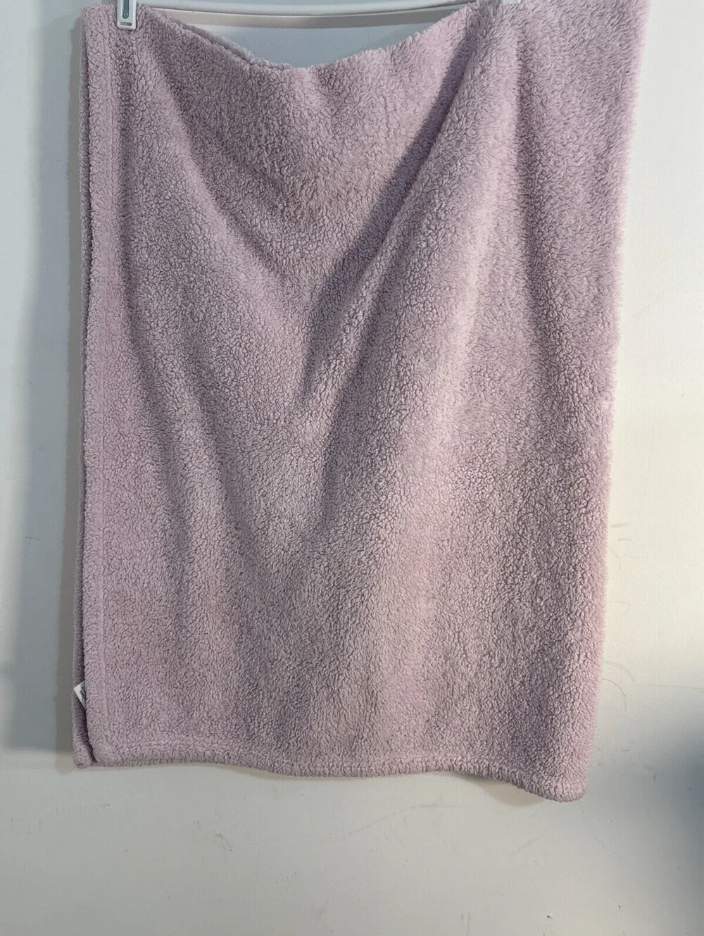 Victoria's Secret PINK light pink fuzzy fleece blanket